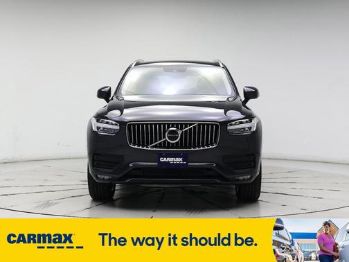 2021 Volvo XC90 T5 Momentum