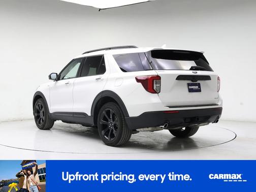 White 2024 Ford Explorer ST-Line