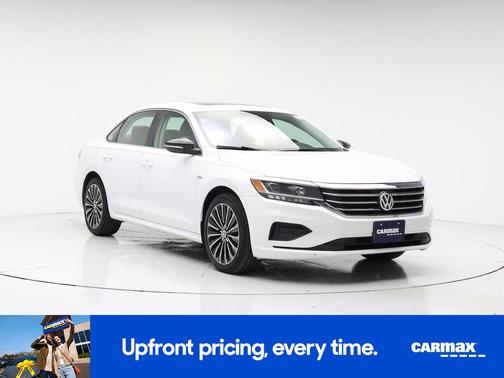 White 2022 Volkswagen Passat Limited Edition