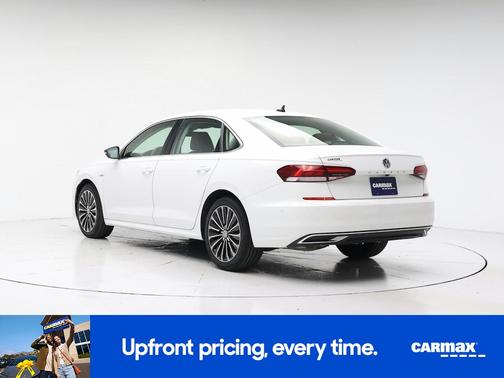 White 2022 Volkswagen Passat Limited Edition