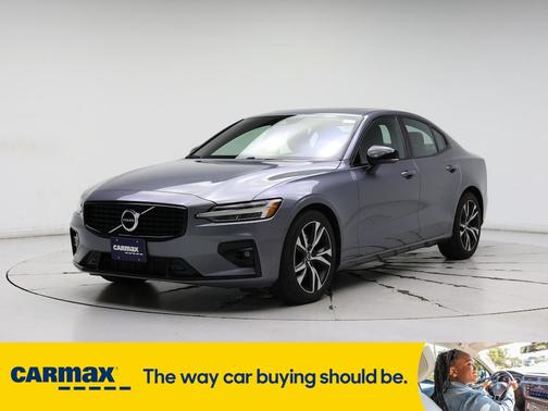 2021 Volvo S60 T5 R-Design