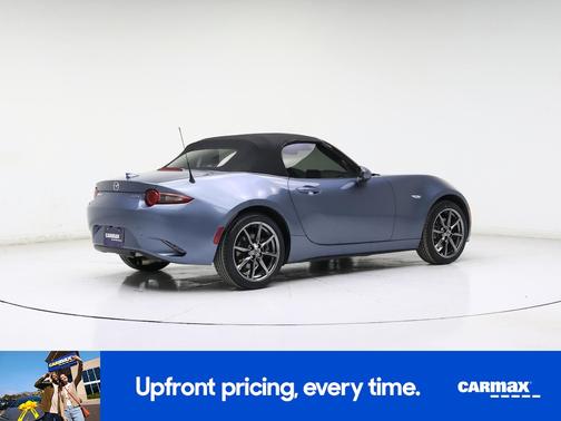 Gray 2016 Mazda MX-5 Miata Grand Touring