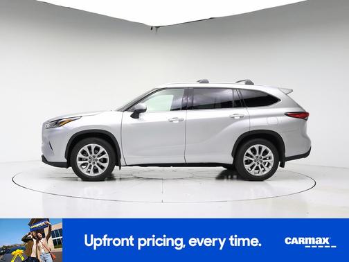 Silver 2023 Toyota Highlander Limited