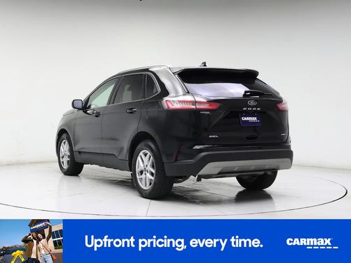 Black 2022 Ford Edge SEL