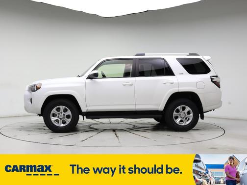 2022 Toyota 4Runner SR5