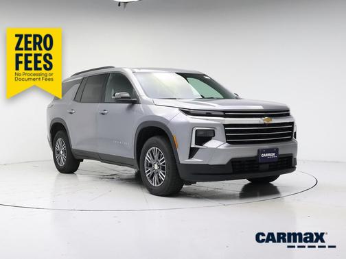 Gray 2024 Chevrolet Traverse LT