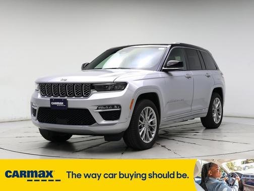 2023 Jeep Grand Cherokee Summit