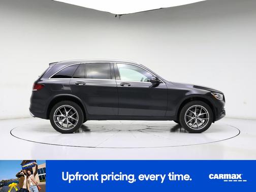 Gray 2021 Mercedes-Benz GLC 300