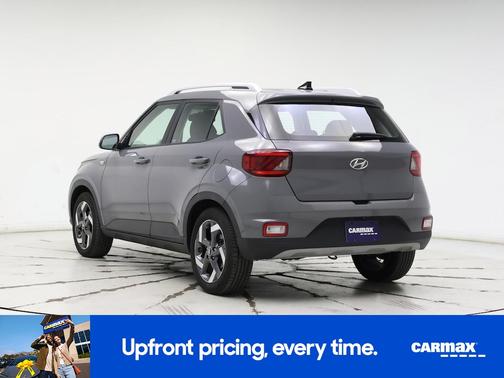 2021 Hyundai VENUE SEL