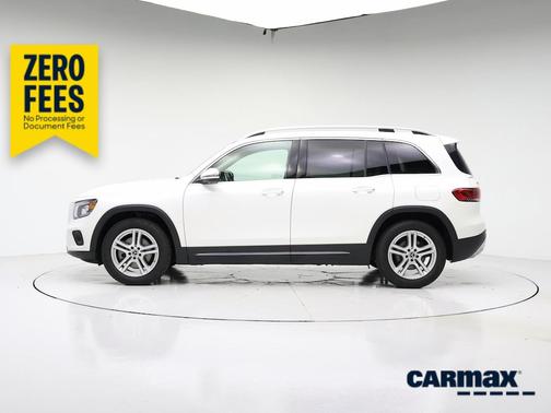 White 2022 Mercedes-Benz GLB 250