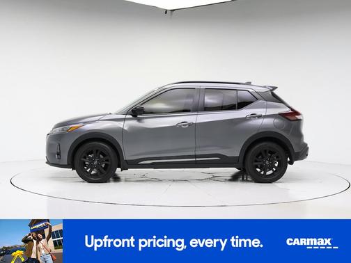 Gray 2024 Nissan Kicks SR