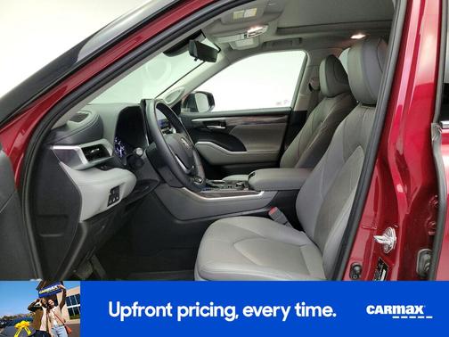 Red 2020 Toyota Highlander Platinum