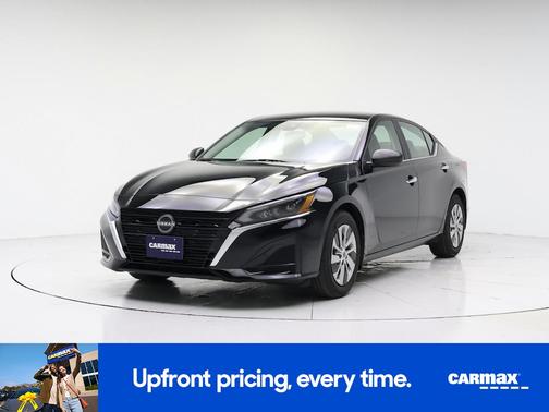 Black 2025 Nissan Altima S