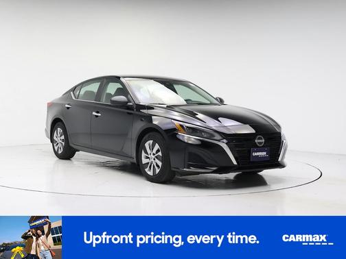 Black 2025 Nissan Altima S