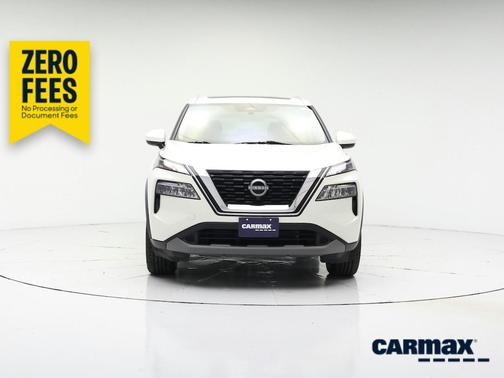 White 2023 Nissan Rogue SV