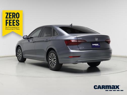 Gray 2021 Volkswagen Jetta SE