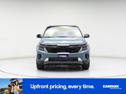 Blue 2024 Kia Seltos SX
