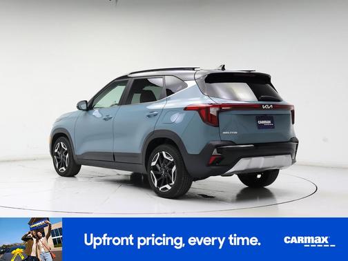 Blue 2024 Kia Seltos SX