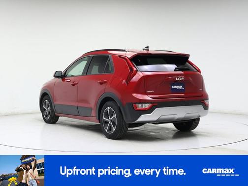 Red 2023 Kia Niro EX