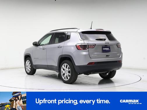 2023 Jeep Compass Latitude Lux