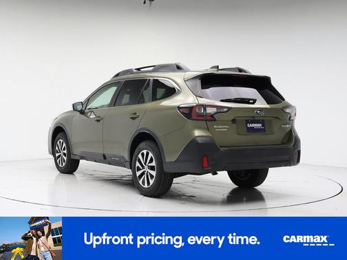Green 2021 Subaru Outback Premium
