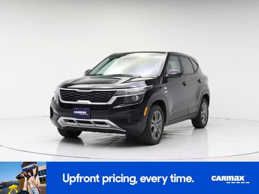 Black 2023 Kia Seltos LX