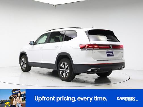 White 2024 Volkswagen Atlas SE