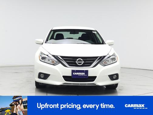 2017 Nissan Altima SV