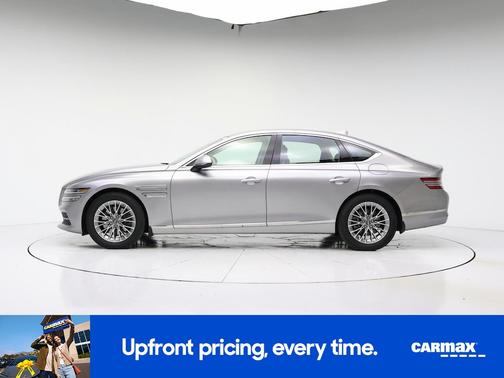Silver 2023 Genesis G80