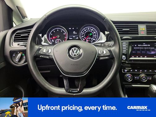 2015 Volkswagen Golf SEL