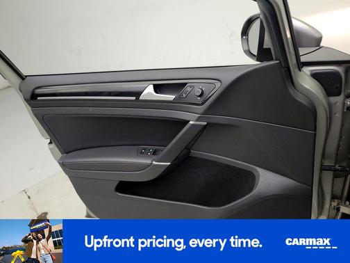 2015 Volkswagen Golf SEL