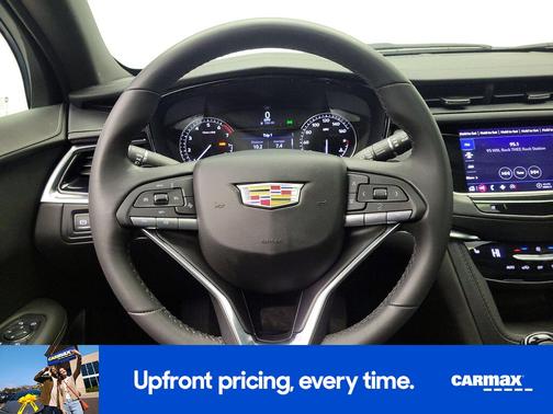 2024 Cadillac XT6 Luxury