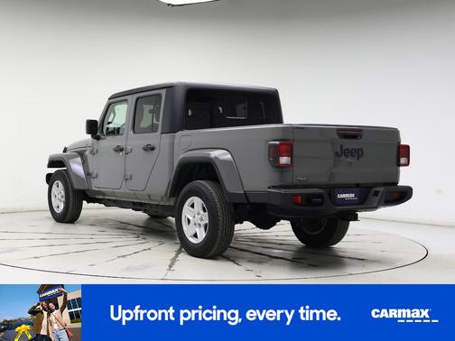 2022 Jeep Gladiator Sport S