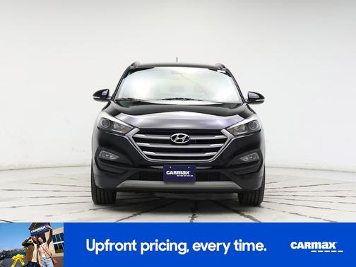 2017 Hyundai TUCSON Night