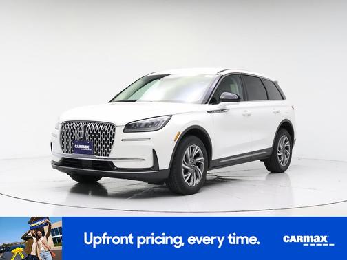 White 2024 Lincoln Corsair Premiere