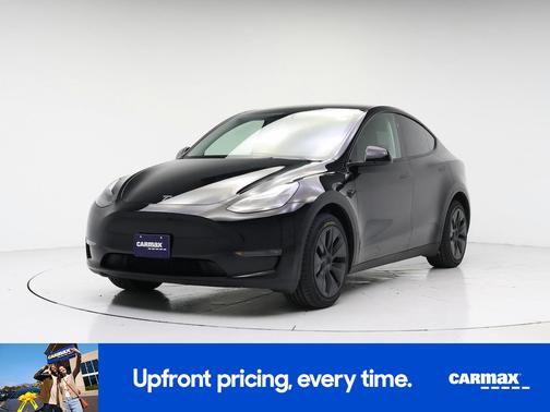 Black 2024 Tesla Model Y Long Range