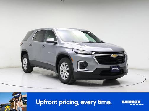 Gray 2023 Chevrolet Traverse LS