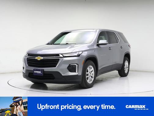 Gray 2023 Chevrolet Traverse LS