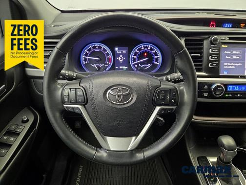 Gray 2019 Toyota Highlander XLE