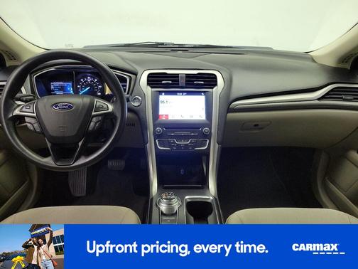 2017 Ford Fusion Hybrid SE