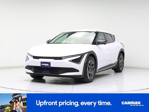 White 2025 Kia EV6 Light Long Range