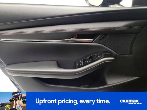 2025 Mazda Mazda3 Carbon Edition