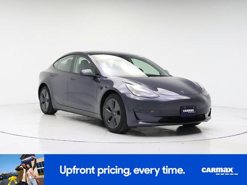 Gray 2022 Tesla Model 3 Long Range