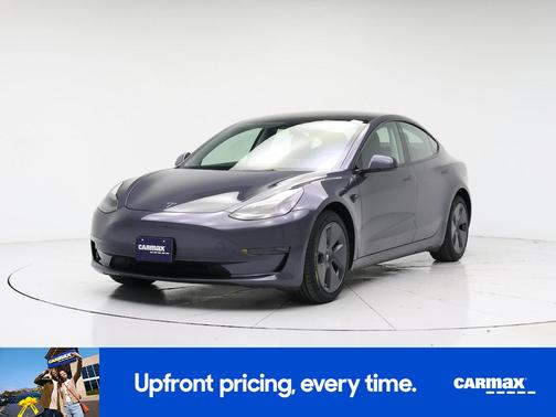 Gray 2022 Tesla Model 3 Long Range