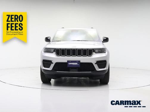 Silver 2025 Jeep Grand Cherokee Laredo