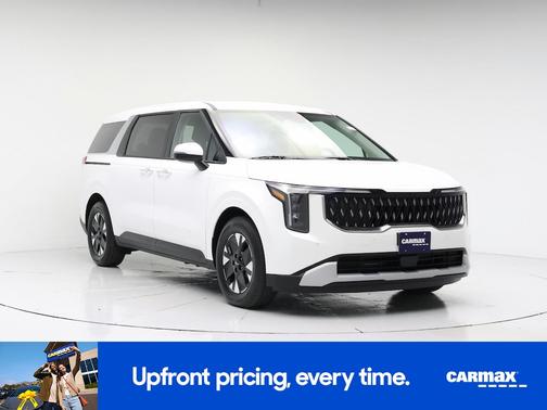 White 2025 Kia Carnival Hybrid LXS