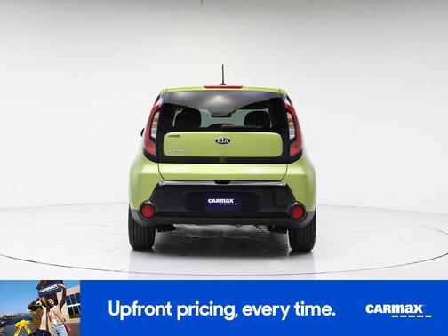 Green 2016 Kia Soul +