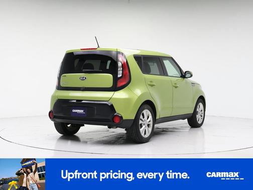 Green 2016 Kia Soul +