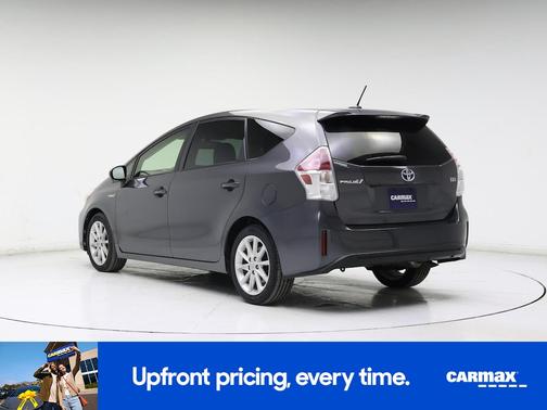 2017 Toyota Prius v Four