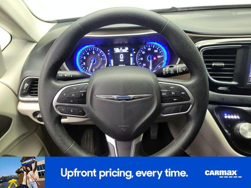 2020 Chrysler Voyager L